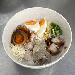 โจ๊กรวมสามไข่
