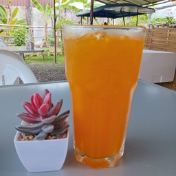 น้ำส้มคั้นสด Orange  juice