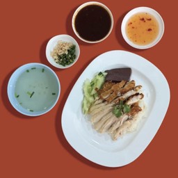 ข้าวรวม2 อย่าง (ไก่ต้ม,ทอด,ขาหมู) เลือกใส่ได้เลย