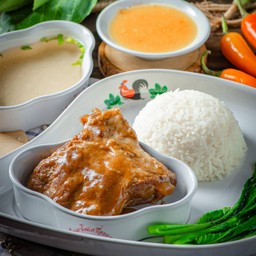 ข้าวซี่โครงหมูอบ อ.มัลลิการ์