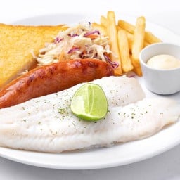 สเต็กปลาย่าง + ไส้กรอก