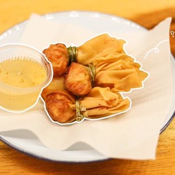 ถุงทองไส้กุ้งทอด
