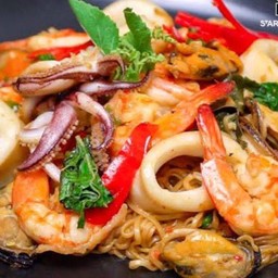 มาม่ากระเพราทะเล