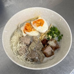 โจ๊กรวมหมูไข่เค็ม