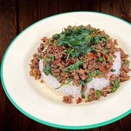 ข้าวกะเพราเนื้อโคขุนสับ(DR)