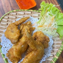 42 STATION (ตำยำย่าง) 42 STATION (ตำยำย่าง)