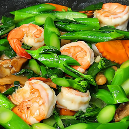 กุ้งผัดคะน้า L