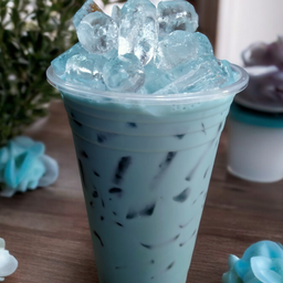 ชาอัญชันนมสด