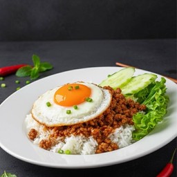 Stir-Fried Minced Pork With Garlic + Fried Egg