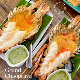 กุ้งแม่น้ำไซส์ใหญ่พิเศษ 2 ตัว ขายดี