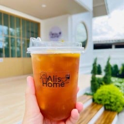 Alis Home Cafe (อลิสโฮม คาเฟ่)