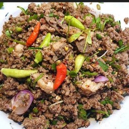 ลาบเนื้อ