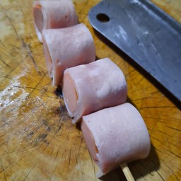 แฮมพันไส้กรอกหนังกรอบ