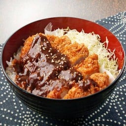 ข้าวหน้า หมูทอดทงคัตสึ Tonkatsu Deep Fried Pork Rice Bowl