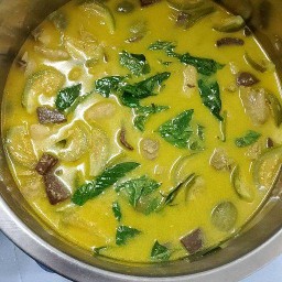 ร้านขนมจีนคุณลูก