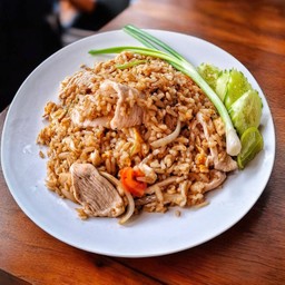 ข้าวผัดไก่