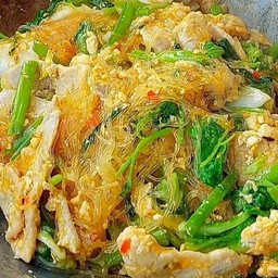 สุกี้หมูผัดแห้ง