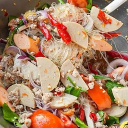 ยำวุ้นเส้นรวมมิตร M