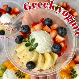 กรีกโยเกิร์ต กล้วย+สตอ+บลู