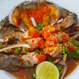 ยำปูไข่ดอง 2ตัว