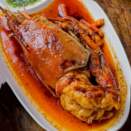 กุ้งยักษ์ผัดซอสพริกเผา