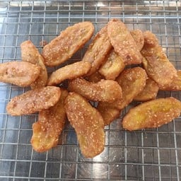 กล้วยทอดยอดแหลม(แสนอร่อย) นครปฐม ต.บ่อพลับ ตรงข้ามเฉลิมศักดิ์ทันตกรรม