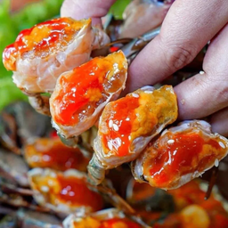 ยำปู่ไข่ดอง แบบไม่มีกระดอง 3-4ตัว แซ่บๆ