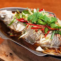 ปลากระพงนึ่งซีอิ๊ว