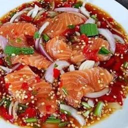 ส้มตำ ยำแซ่บ ละเบ๋อ