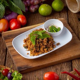 ก้อยคั่วหมู