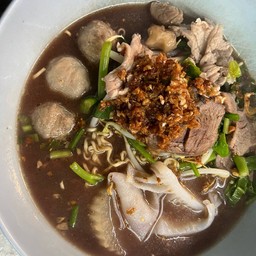 มาม่าเนื้อ