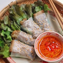 MOO4  Cuon Thit Nuong ก๊วน ถิด เนื้อง