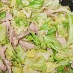 ข้าวกล่อง+กะหล่ำปลี