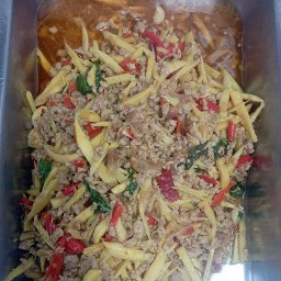 ข้าวห่อ 49 บาท หมูทอดพริกสด อาหารตามสั่ง บ้านสามบอ หทัยราษฎร์