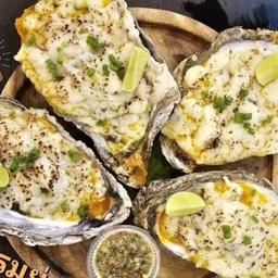 หอยนางรมสด ย่างชีส 2ตัว