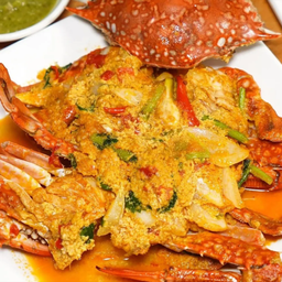 ปูม้า3-4ตัว ผัดผงกะหรี่ (M)