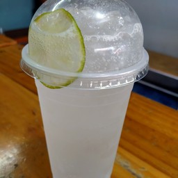 น้ำมะนาวสด