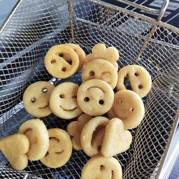 มันฝรั่งอีโมจิ ( เล็ก 5ชิ้น )