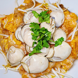 ผัดไทยหอยนางรม 20 ตัว