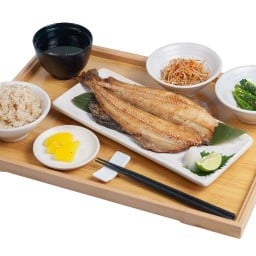 FitFish ปลาย่าง อาหารคลีน (Healthy Grilled Bento) สาทร