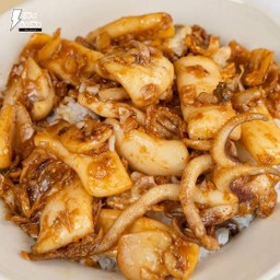 หมึกทอดกระเทียม