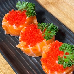 แซลมอนเอบิโกะโรล 3 คำ