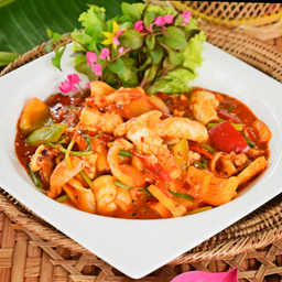 ปลาหมึกผัดไข่เค็ม