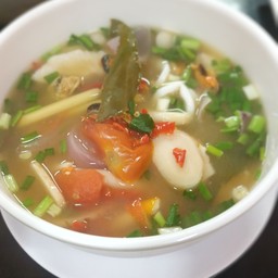 ต้มยำรวมน้ำใส