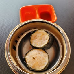 สาหร่ายพันกุ้งจัมโบ้