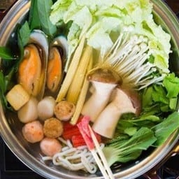 ชาบู เสียบไม้ (โลตัสลาดกระบัง)