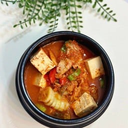 ไอซอง ( I Sung ） บิ๊กซีสมุทรปราการ