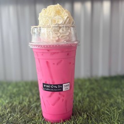 นมชมพูวิปครีม + ชีสขูด