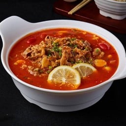เนื้อวัวต้มซุปมะเขือเทศเลม่อน 柠檬番茄肥牛