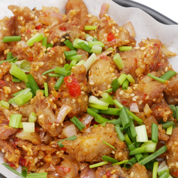 เอ็นไก่ทอดผัดพริกเกลือ